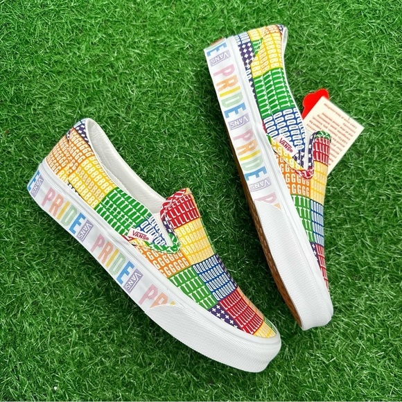 Vans Classic Slip On Pride - Picture 4 of 8